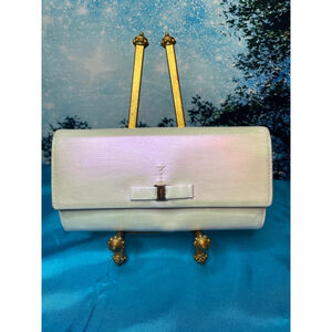 Women's Salvatore Ferragamo Wallet White Holographic Leather Preowned
